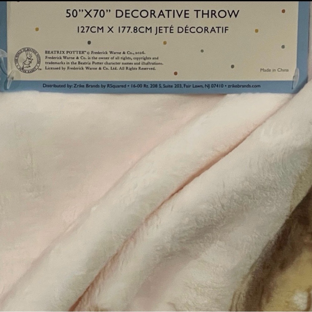 Easter Peter Rabbit Plush Throw - Picture 4 of 7